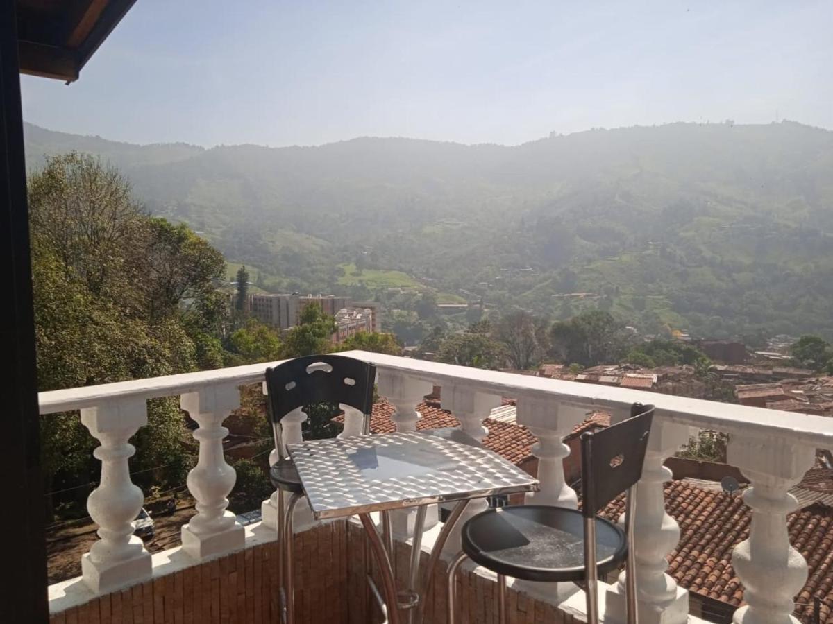 El Balcon De Montanas